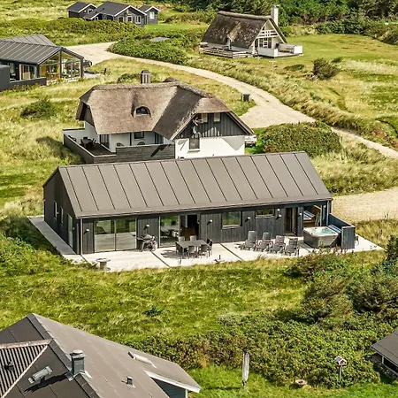 Vakantiehuis New Luxury With Dune Views By North Sea Sj305 Harboør